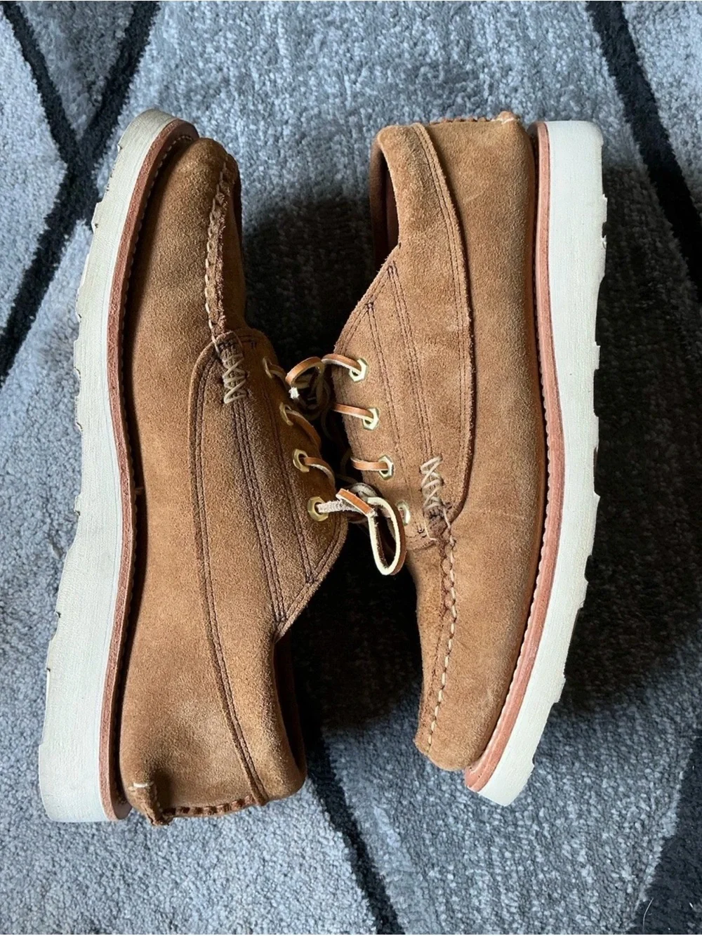 Size 10.5E - Yuketen Angler Moc Hex Eye FO G Brown Leather Moccasin Shoes